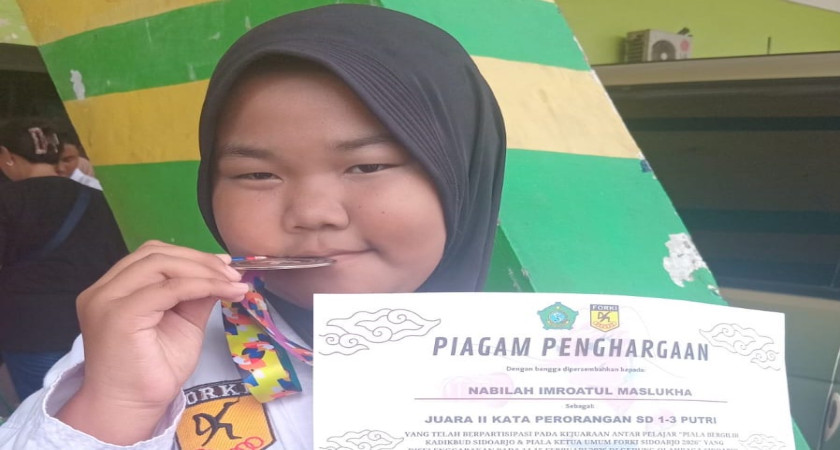 Nabila Imroatul Maslukha Raih Juara II Kata Perorangan SD 1–3 Putri pada Kejuaraan “Piala Bergilir Kadikbud Sidoarjo & Piala Ketua Umum FORKI Sidoarjo 2026”