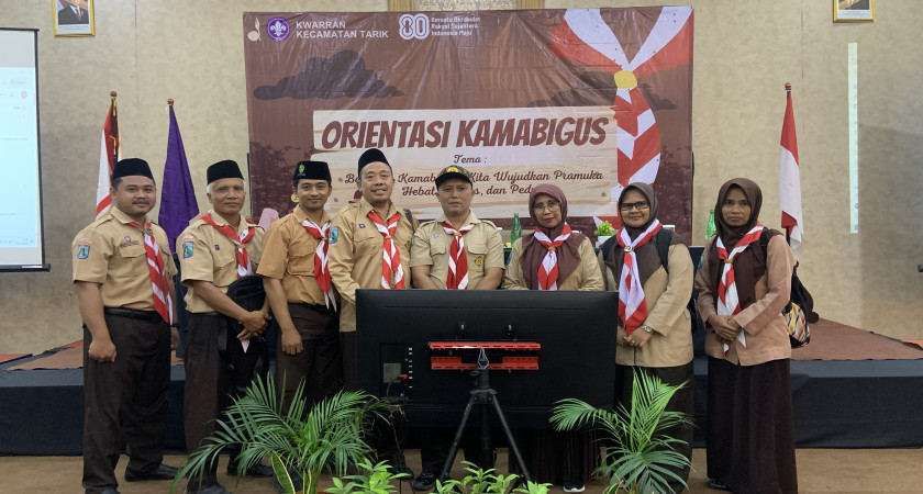 KAMABIGUS MI Unggulan Miftakhul Hikmah Hadiri Orientasi KAMABIGUS Pramuka di Kota Mojokerto