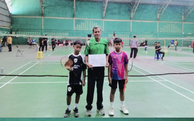 Siswa MI Unggulan Miftakhul Hikmah Wakili Kecamatan Tarik di Cabang Bulu Tangkis Porseni Kabupaten 2025